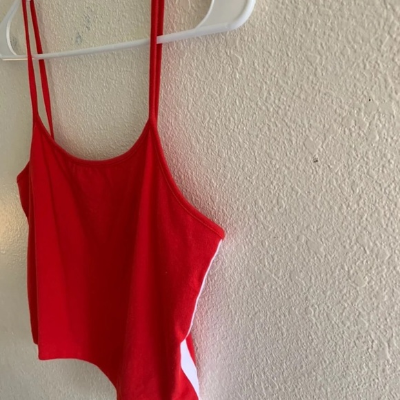 Forever 21 red tank crop top - Picture 2 of 4